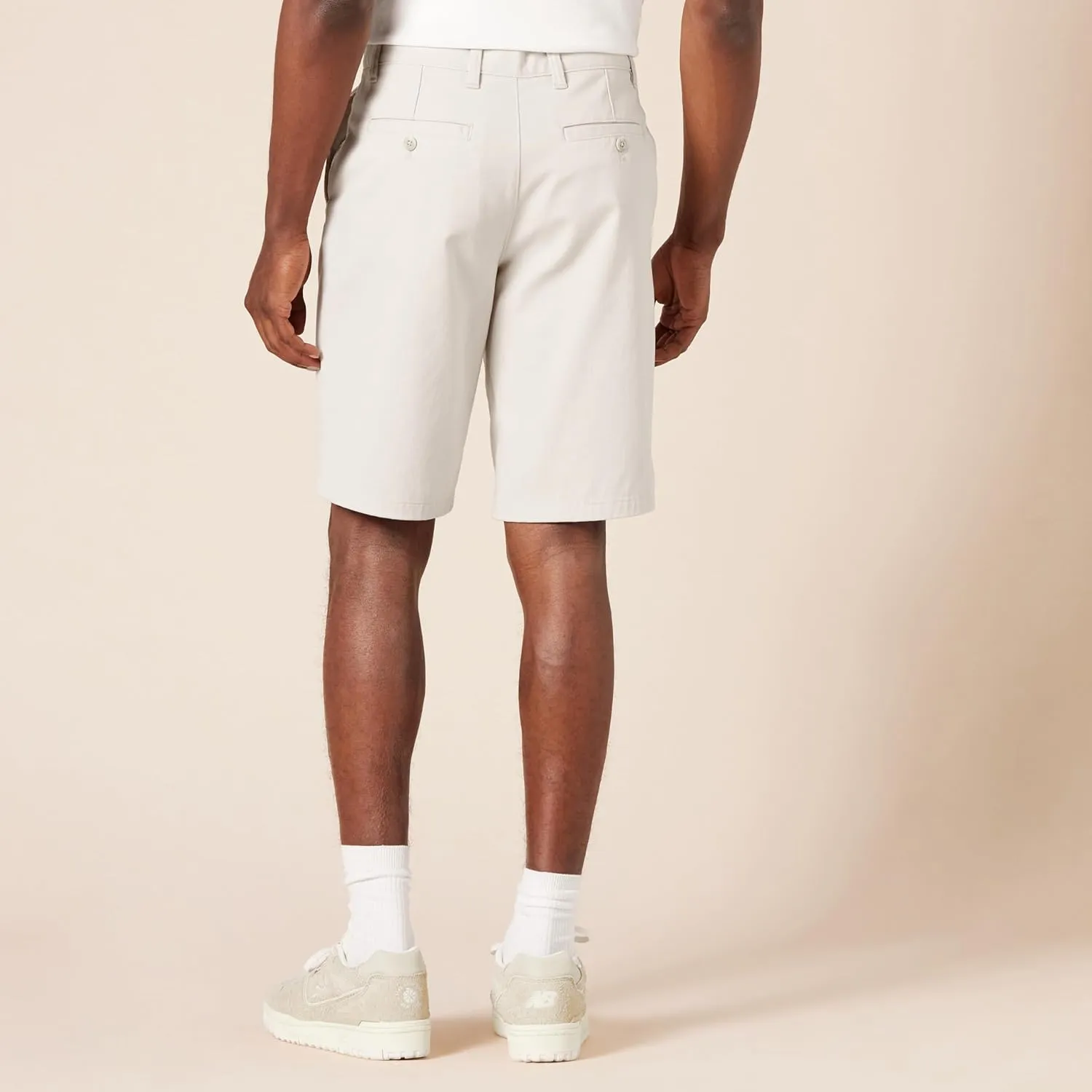 Amazon Essentials Men's Slim-Fit 11" Flat-Front Comfort Stretch Chino Short