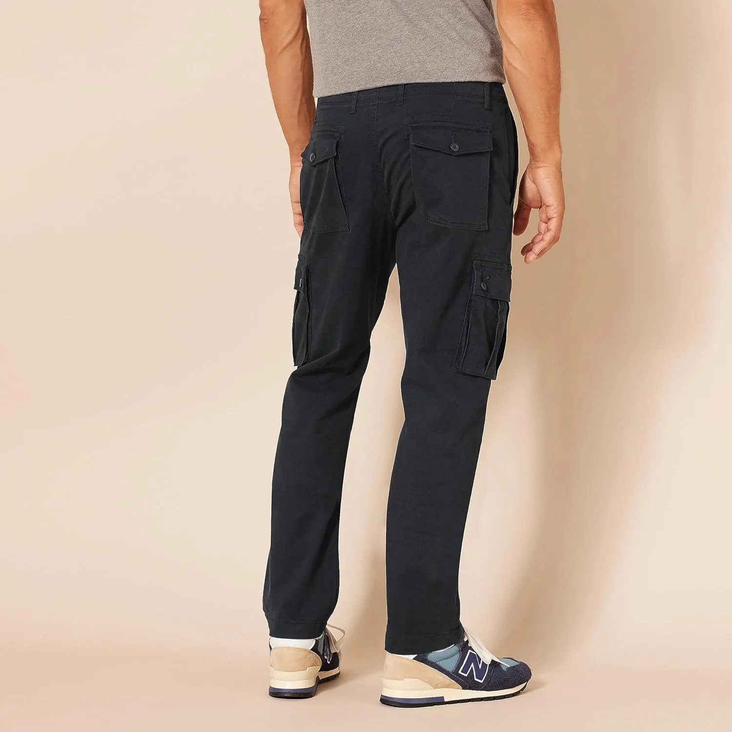 Amazon Essentials Men's Slim-Fit Stretch Cargo Pant (Available in Big & Tall)