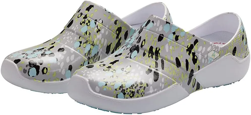 Anywear Journey Men and Women Shoes Injected Molded EVA Slip-On Garden Shoes, Chef Shoes