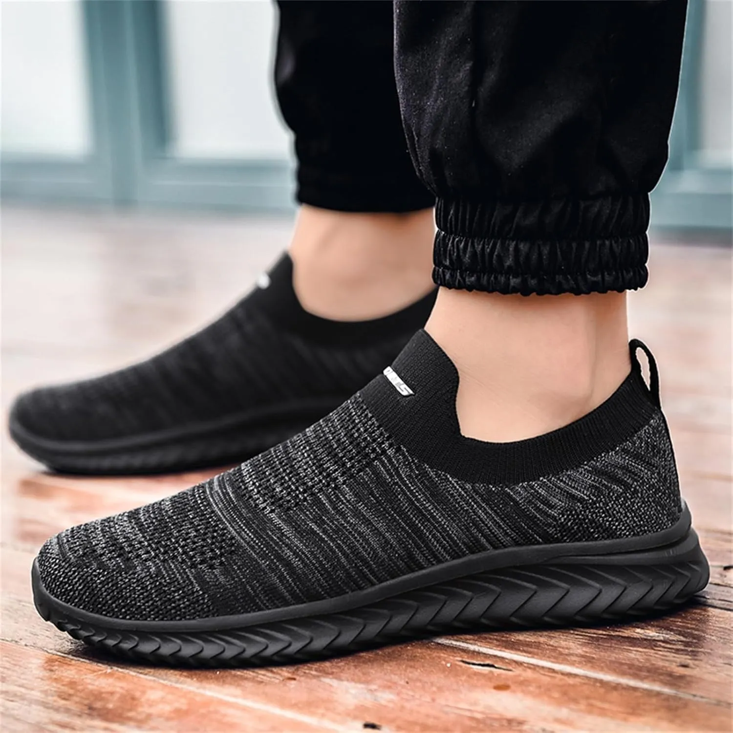 Arch Support Non Slip Minimalist Shoes for Men Hiking Footwear Barefoot Shoe Men's Classic Casual Walking Shoes