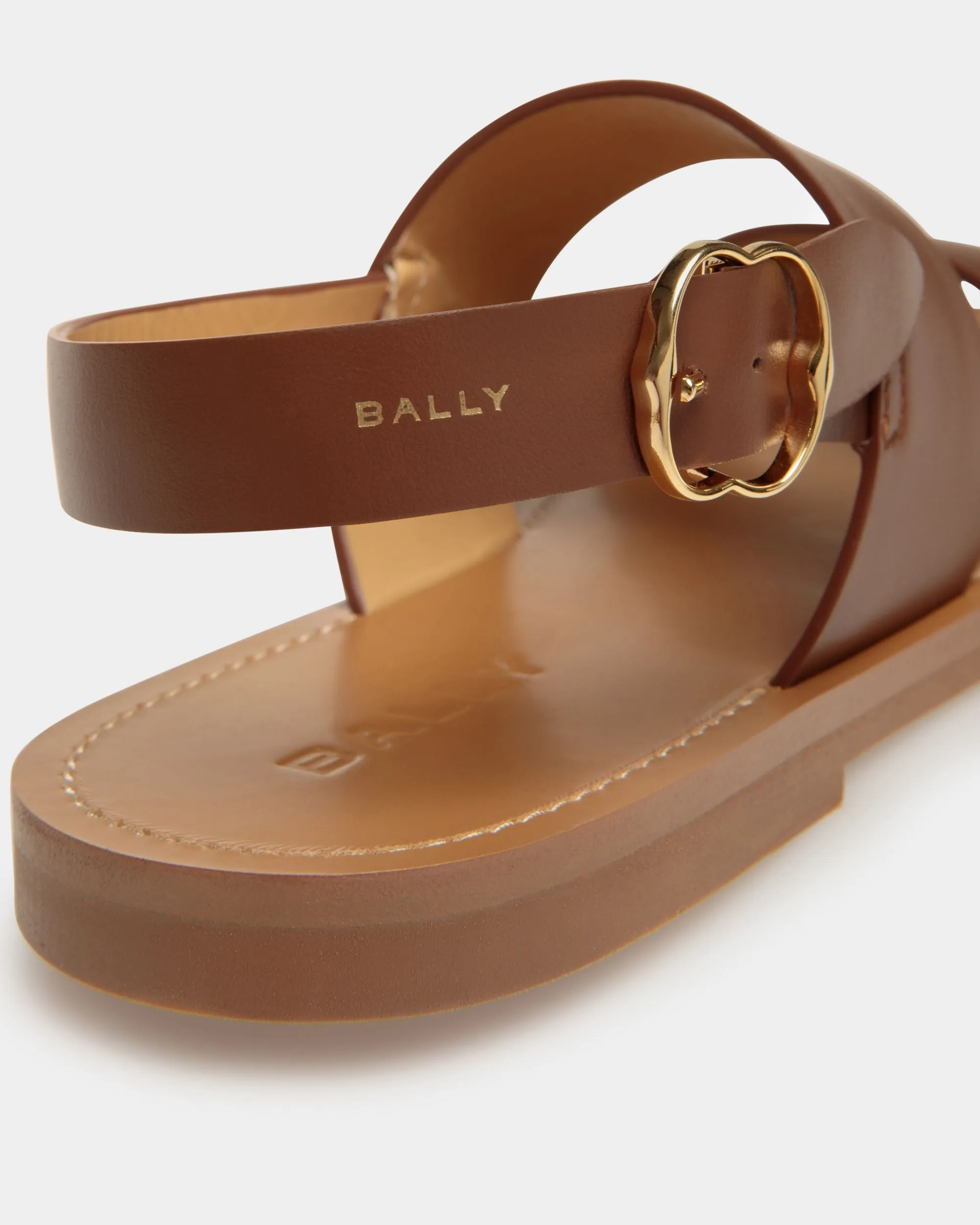 Baudy Flat Sandal in Leather