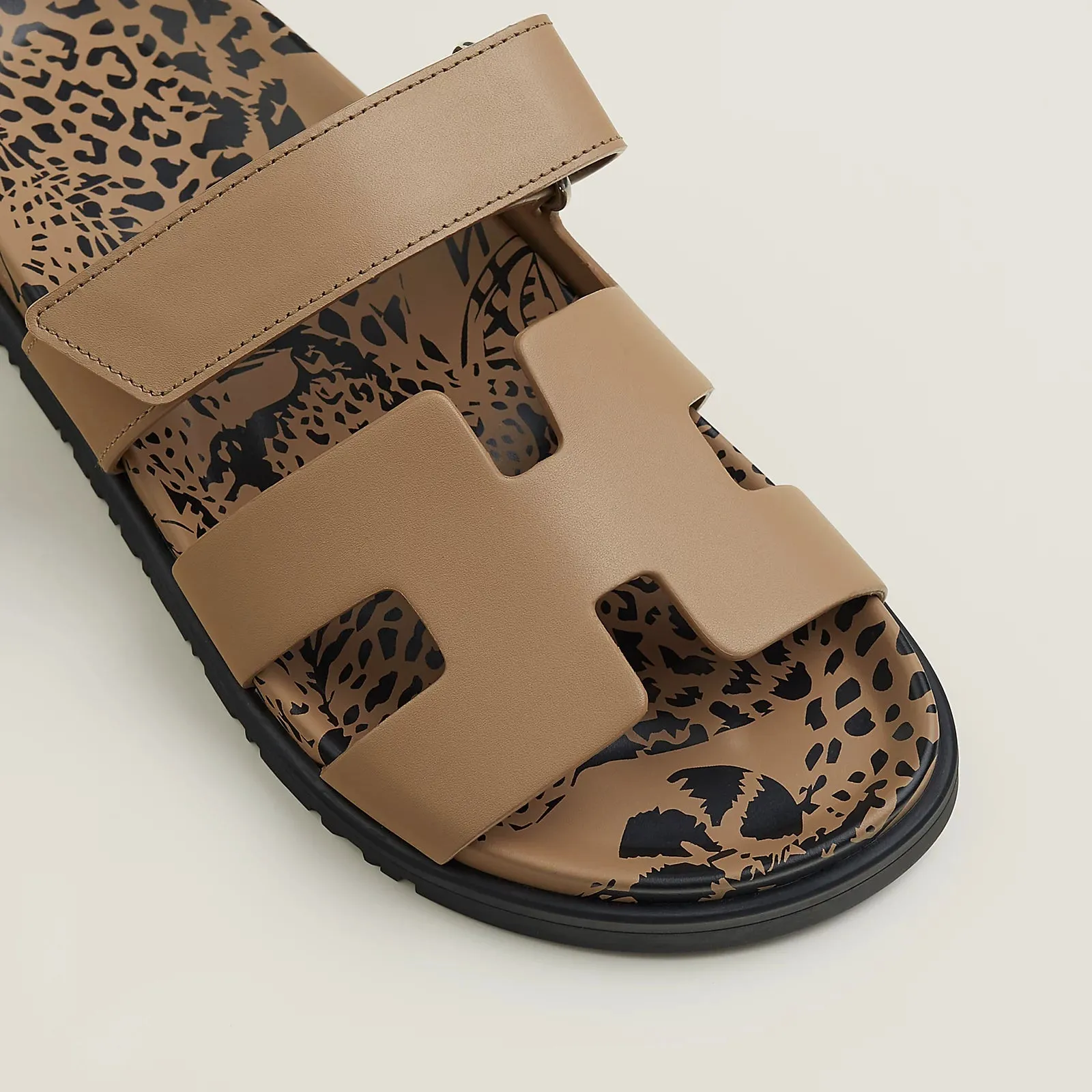 Beige Argile Chypre Sandal W