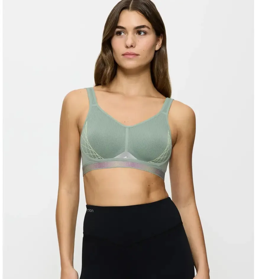 BRA CARDIO PADDED Virtual Triumph: Easy-to-install TRIACTION FLOW