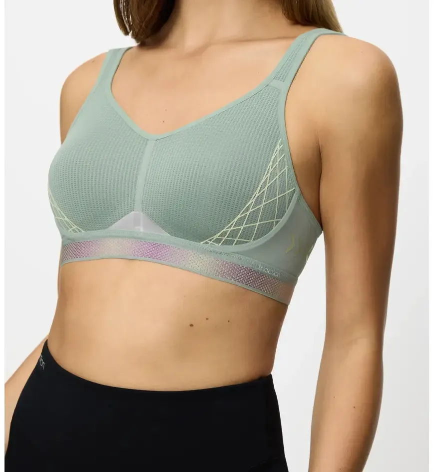 BRA CARDIO PADDED Virtual Triumph: Easy-to-install TRIACTION FLOW