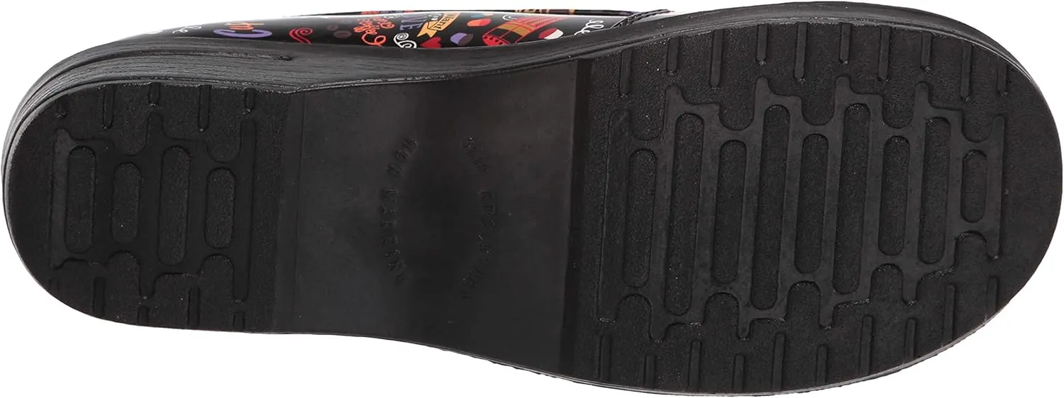 by Easy Street Women's Leeza Clog