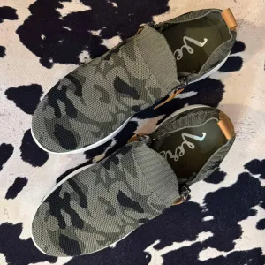 CAMO VIBES SLIP ON SNEAKERS
