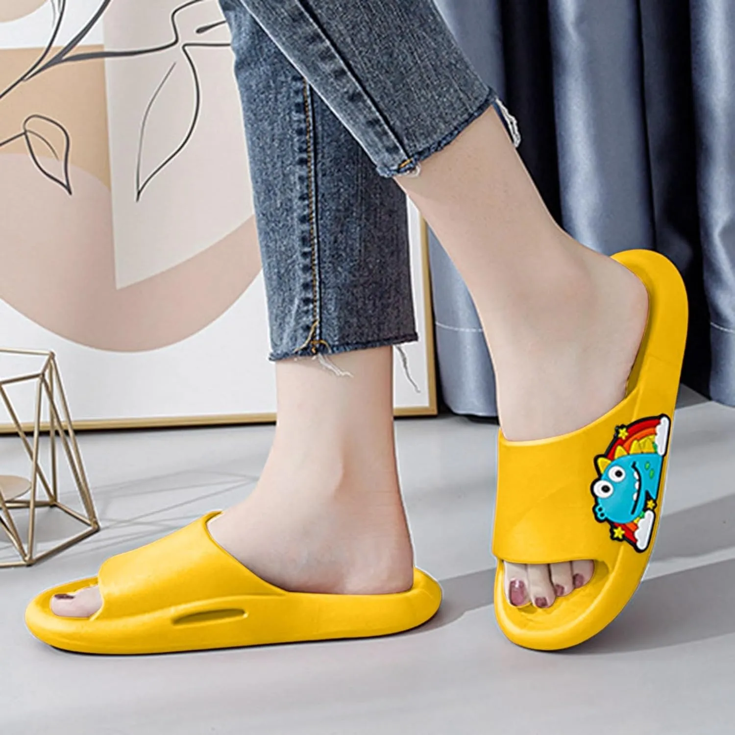 Children's Slippers Summer Stepping Sense Boys and Girls Fashion Outside Wearing Soft Bottom Cartoon Cute Baby Indoor and Outdoor Sandals Slippers Kid