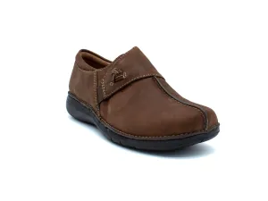 CLARKS  Un Loop Ave slip-on