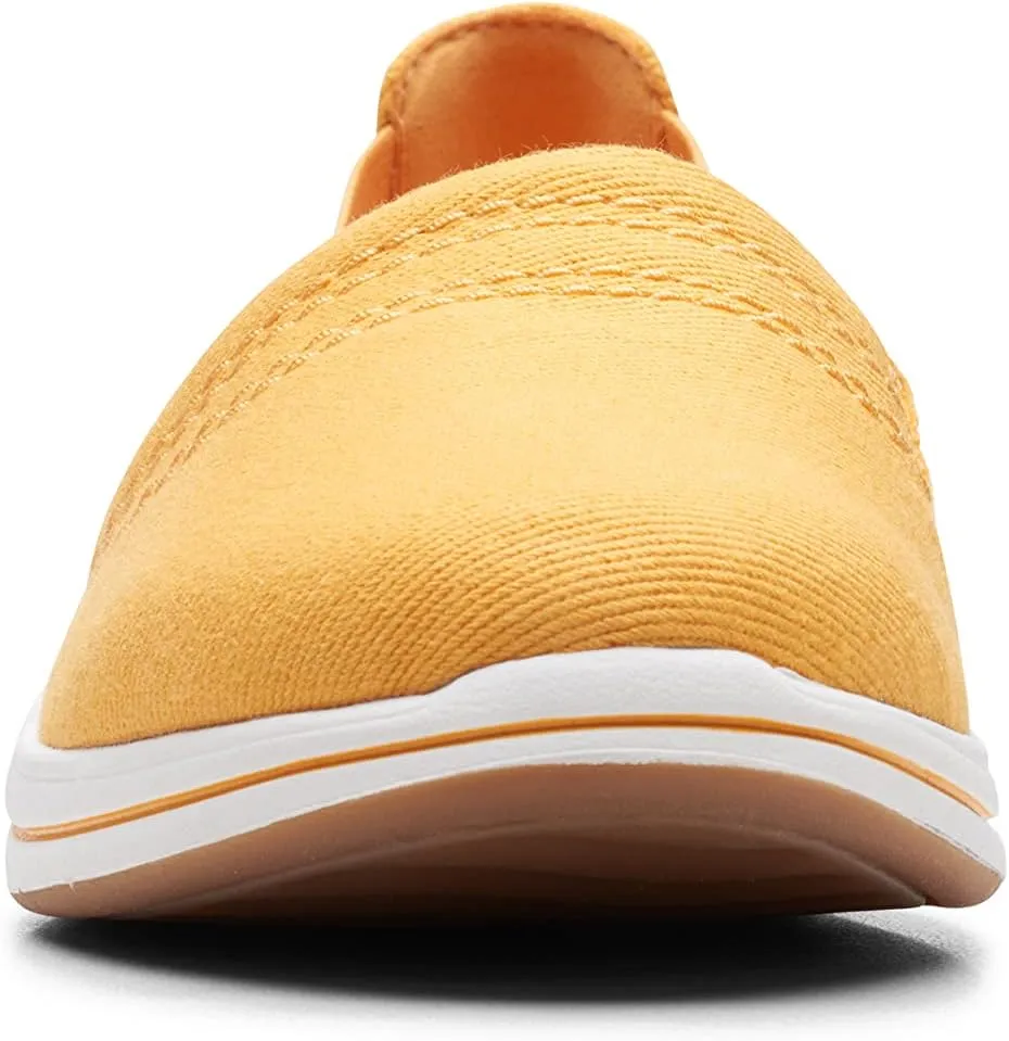 Clarks Women's Breeze Step Loafer