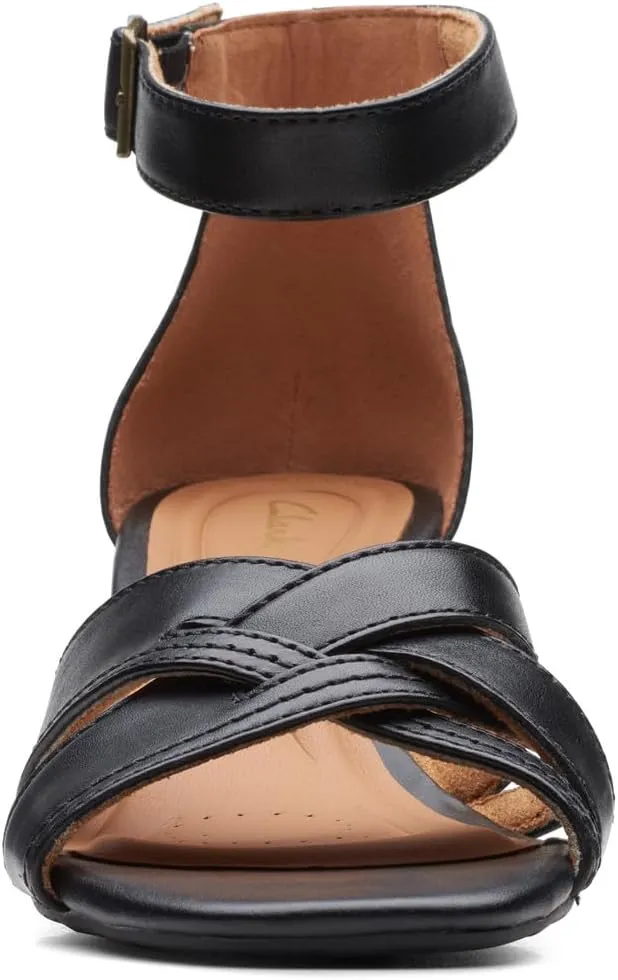 Clarks Women's Fashion Wedge Sandal