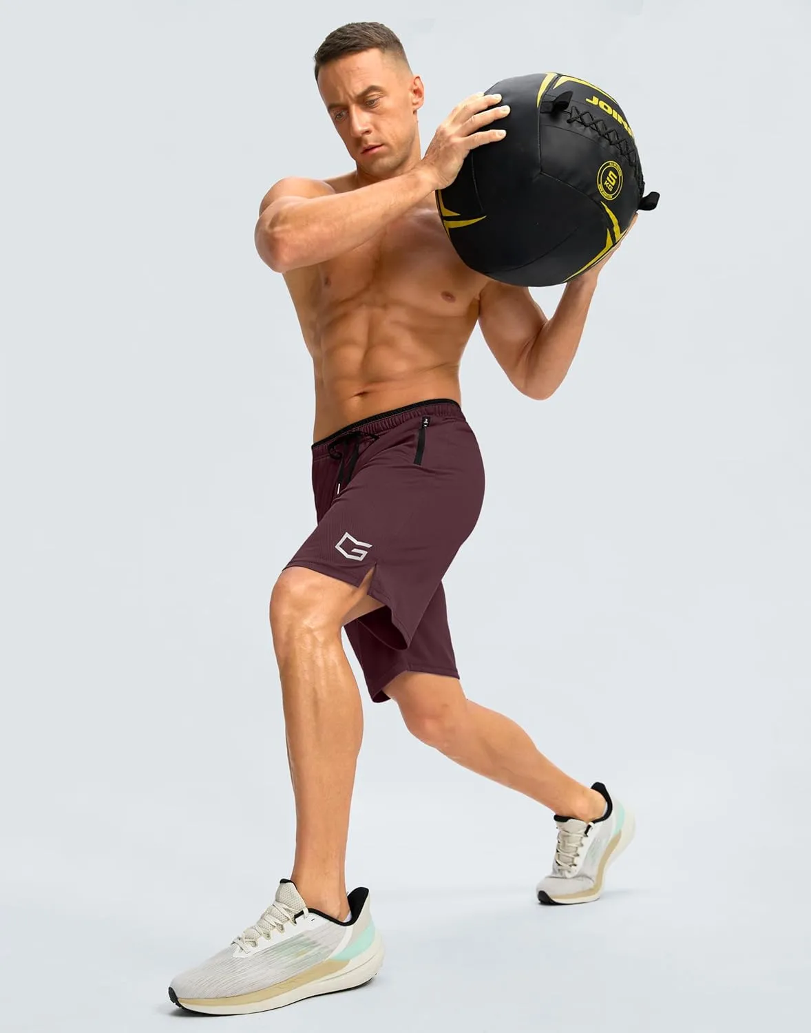 G Gradual Men's Gym Shorts wtih Zipper Pocket 9" Athletic Basketball Mesh Shorts for Men Workout Quick Dry Lightiweight