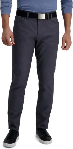 Haggar Men's The Active Series Slim/Straight Fit Flat Front Pant