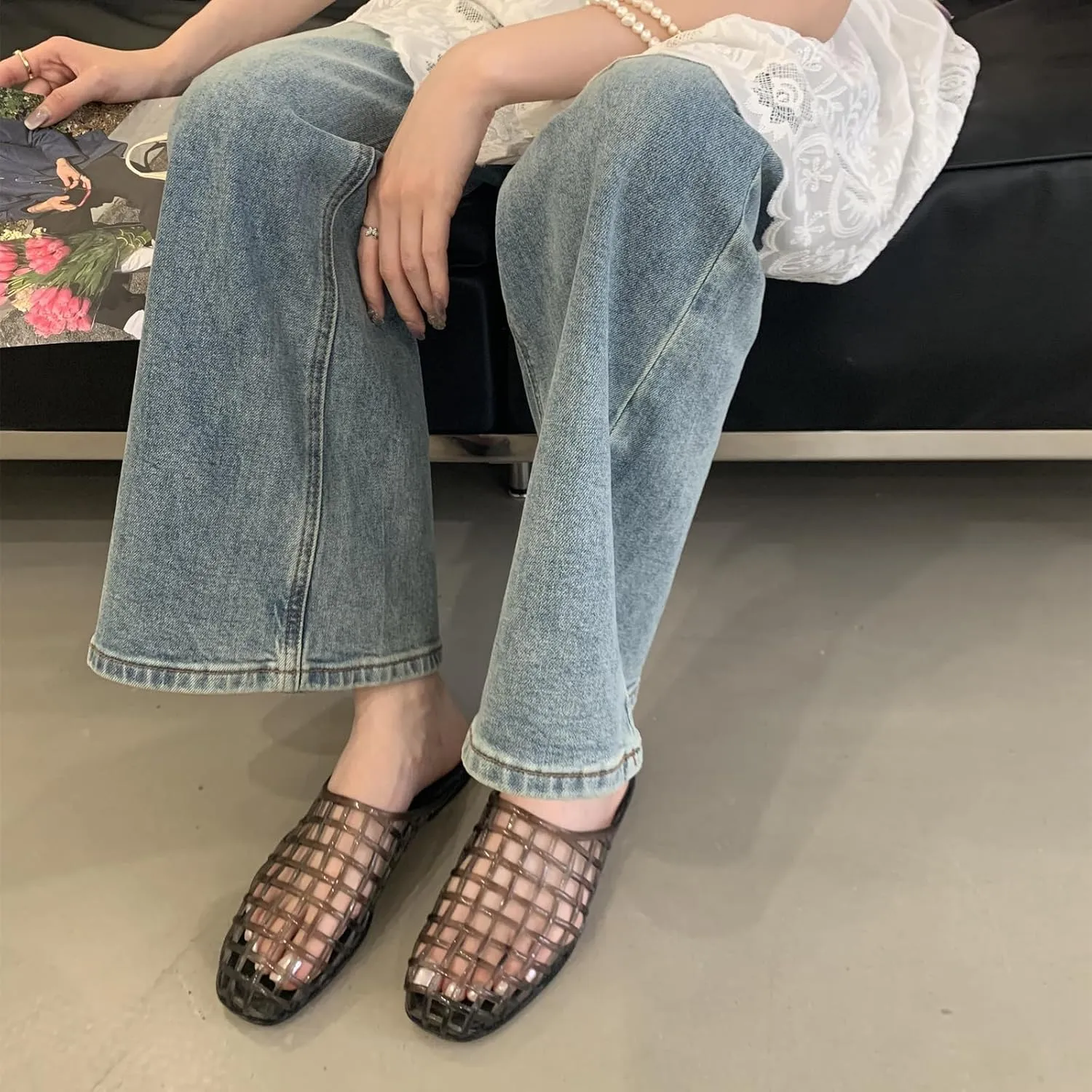 Jelly Shoes for Women Clear Hollow Jelly Mesh Slides Sandals Round Toe Slip On Summer Beach Slippers Non-Slip Jellies Mules Flats Shoes