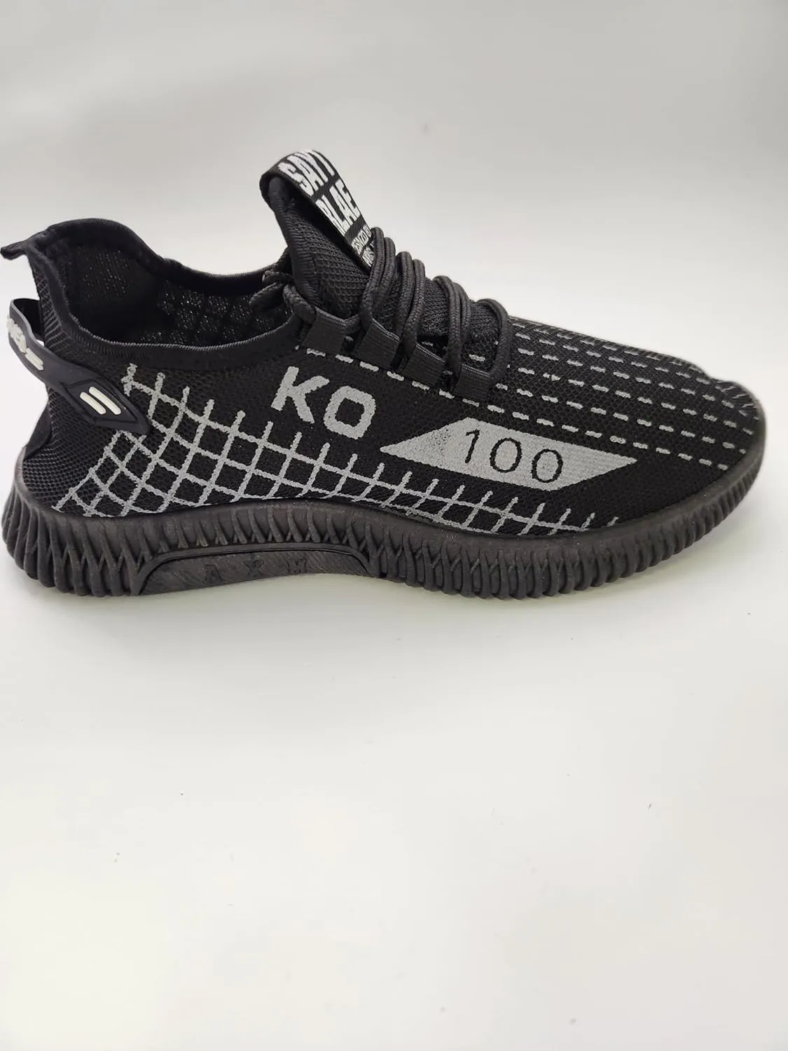 KO 100 Mens Breathable, Lightweight, Fashionable, Slip-on, Running Shoes Black, 9