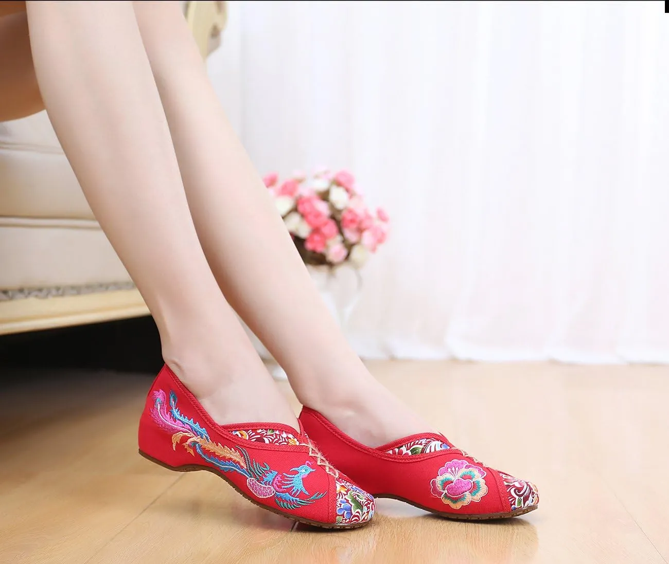 Lazutom Women Lady Vintage Chinese Style Embroidery Slip-On Cheongsam Walking Shoes