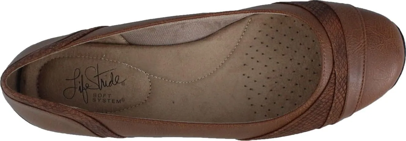 LifeStride Women's Dig Flat