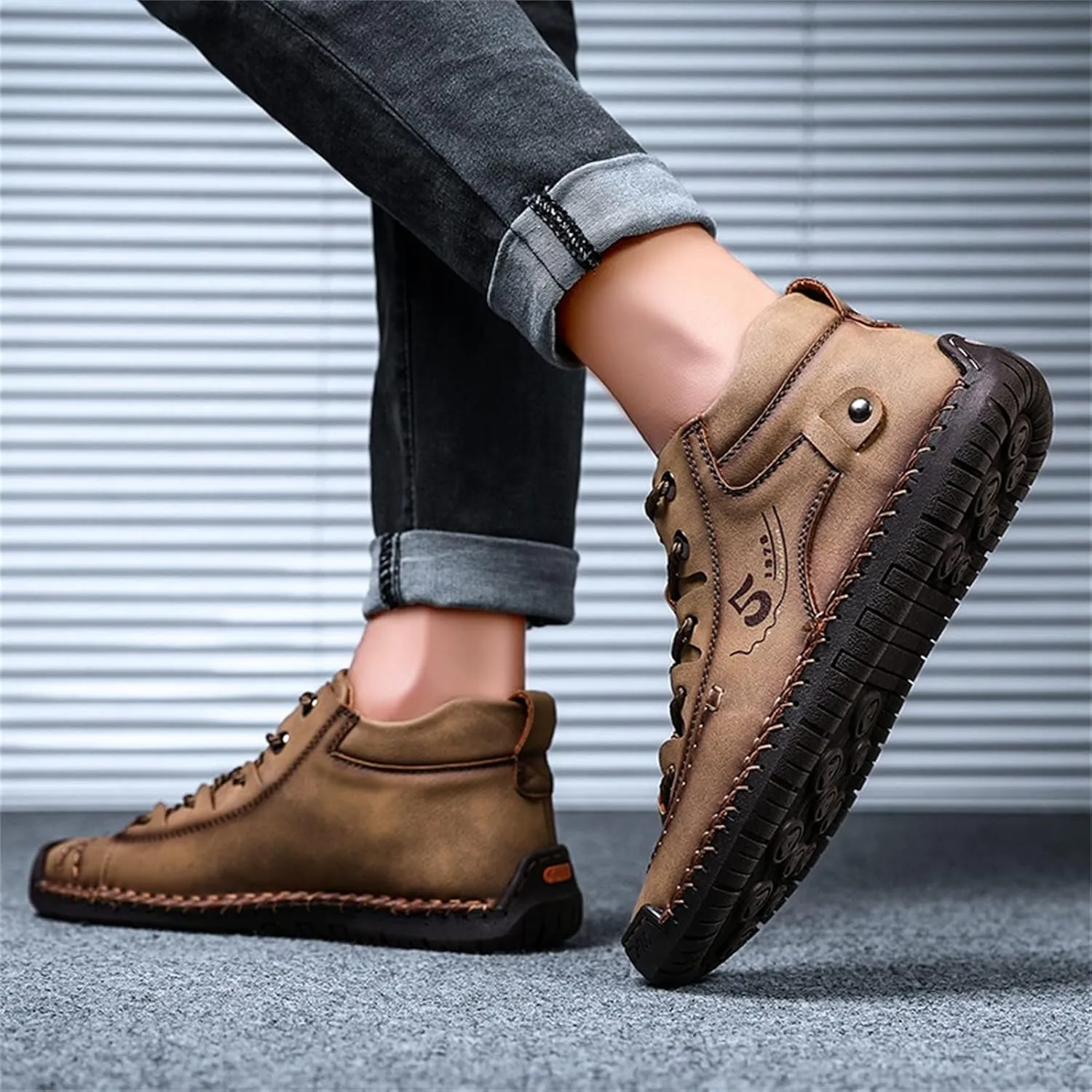 Mens Leather Tuxedo Shoes Fashion Summer and Autumn Men Leather Shoes Flat Soft Bottom Comfortable Mid Top Lace Up Casual Real Leather Shoes