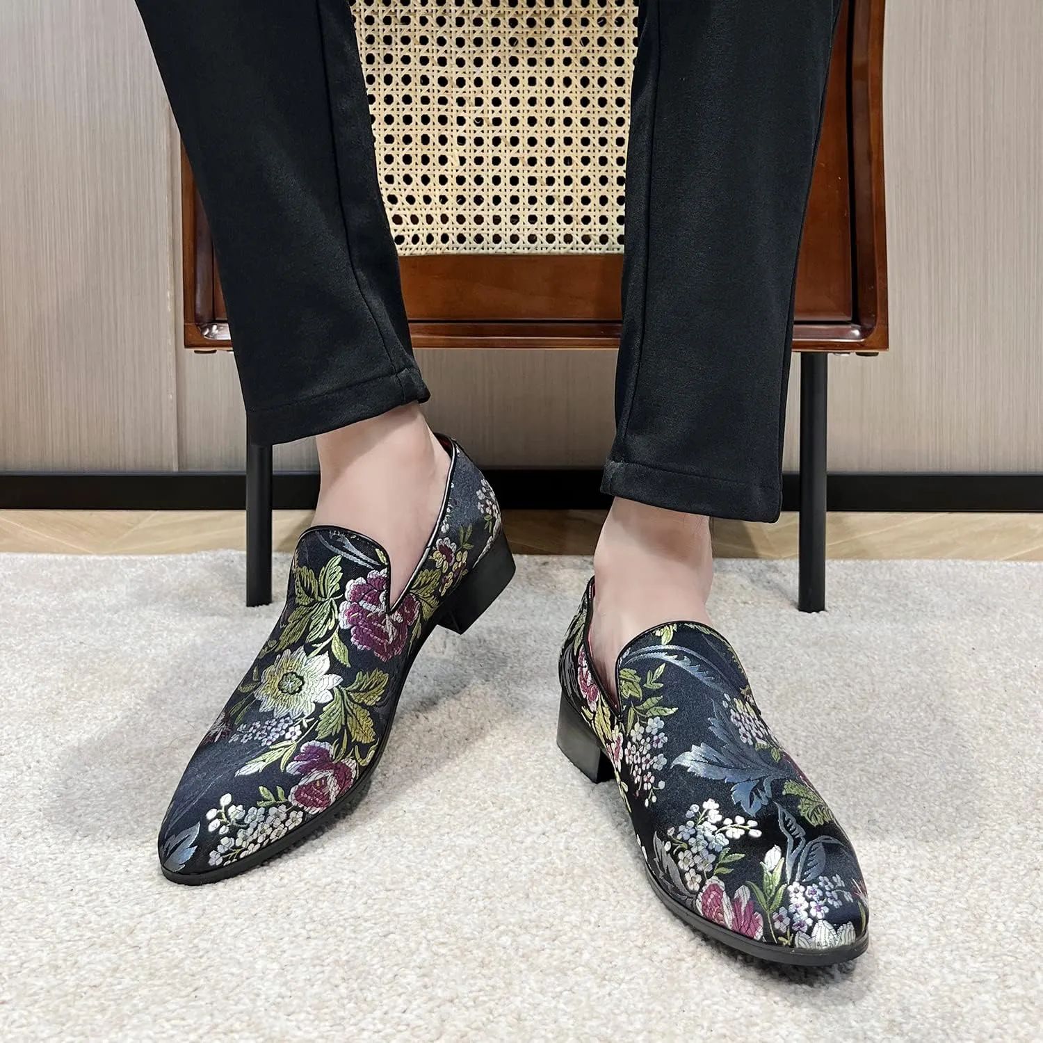 Men's Luxury Embroidery Penny Loafer Noble Slip-on Suede Loafers Shoes Smoking Slippers Party Dancing Shoes Plus Size 7-13