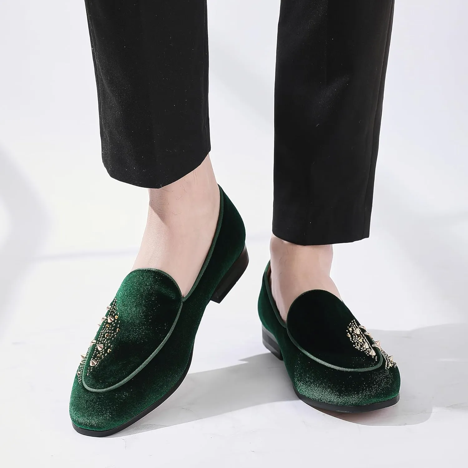 Men's Luxury Velvet Penny Loafers with Fashion Spiked, Casual Penny Loafers for Men, Noble Slip-on Dress Loafers Glitter Suede Smoking Slippers (Black)