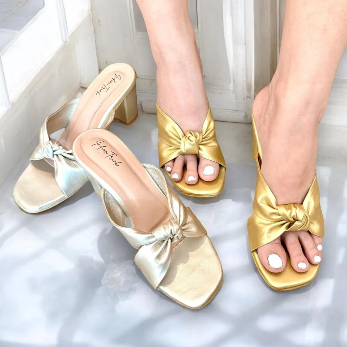 Metallic Knot Block Heels- Golden