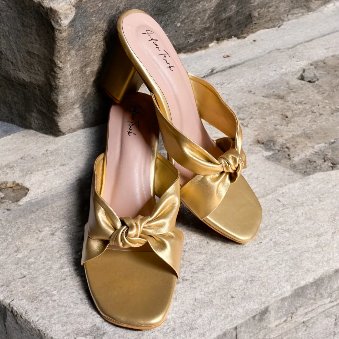 Metallic Knot Block Heels- Golden