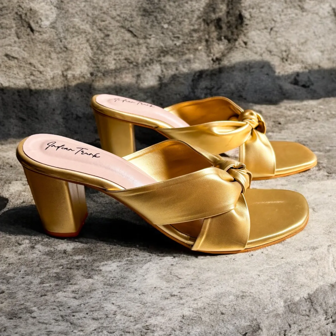 Metallic Knot Block Heels- Golden