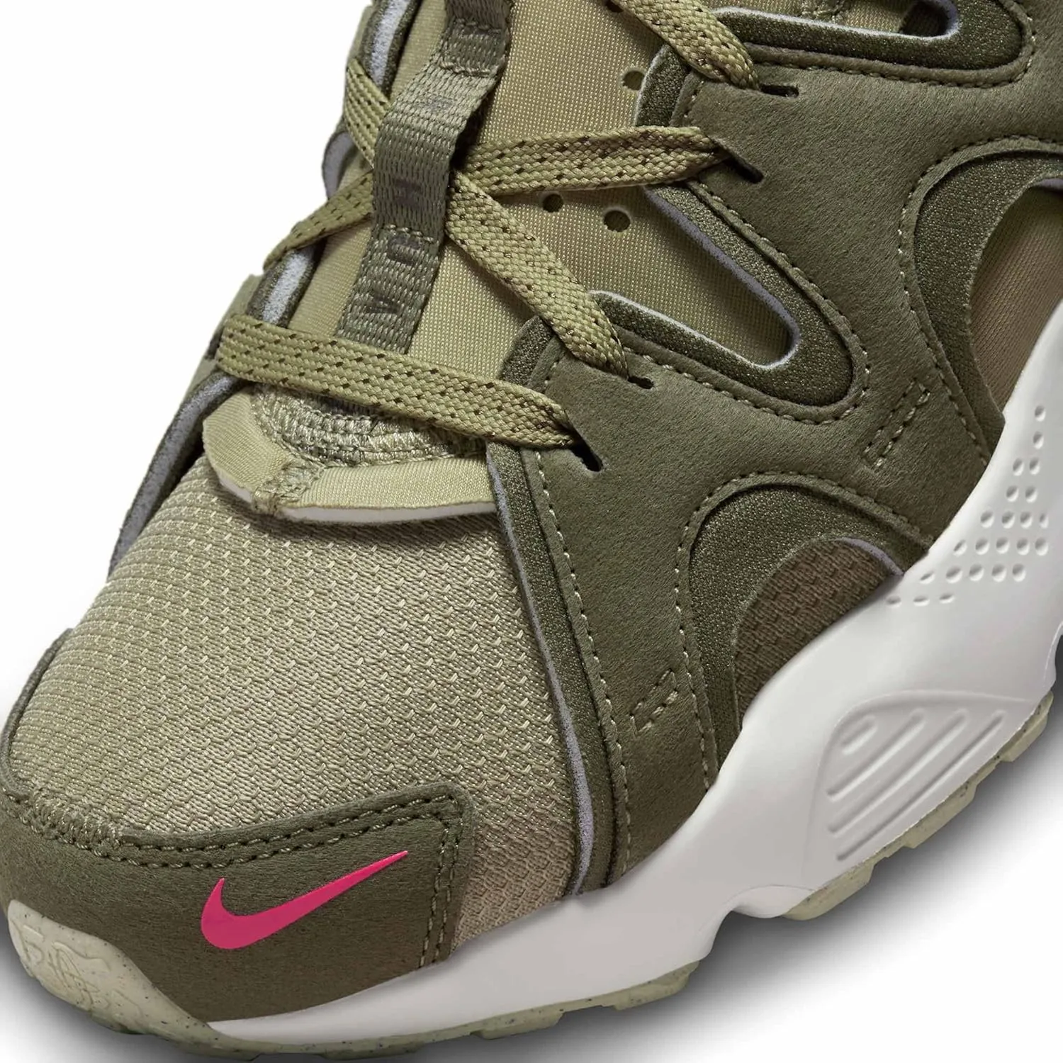 Nike Air Huarache Craft Women's Shoes (DQ8031-001,Black/White)