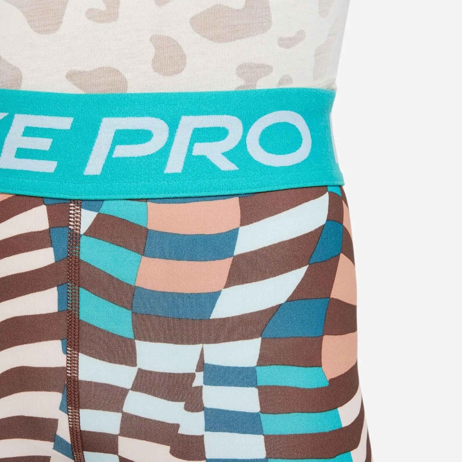 NIKE Unisex Kid's Pro
