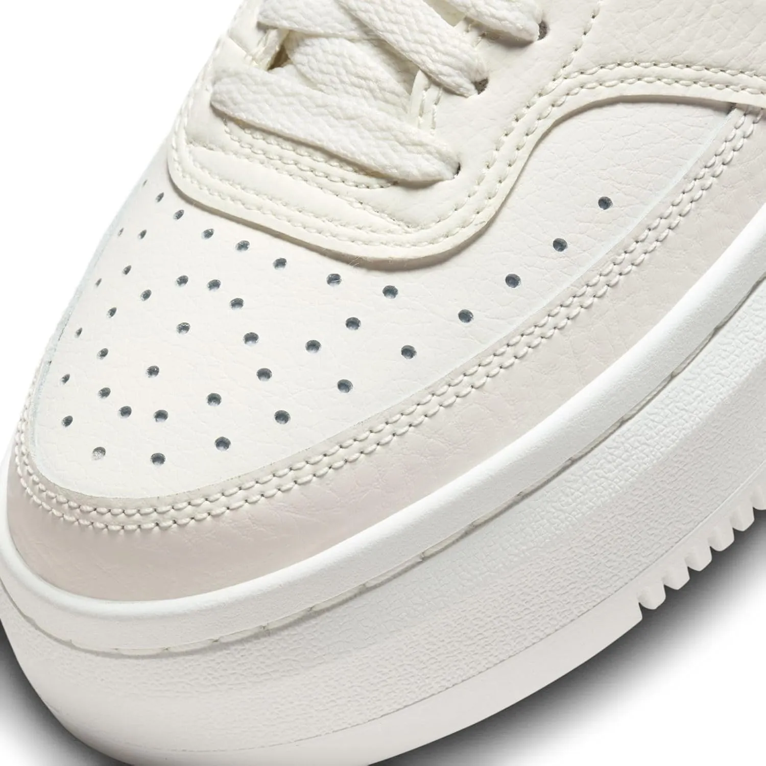 NIKE Women's Basketball Low