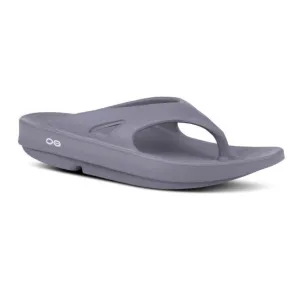 Ooriginal Thong Sandal in Slate by Oofos