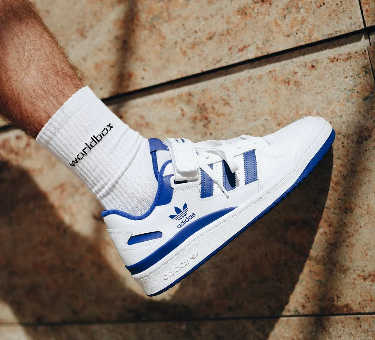 "Adidas Forum 84 Low Blue – Classic Heritage, Modern Street Style!"