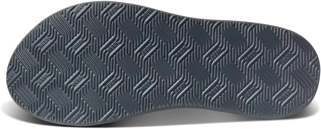 REEF Phantom Nias Men's Beach Flip Flop, Lightweight & Soft and Supportive Molded Footbed
