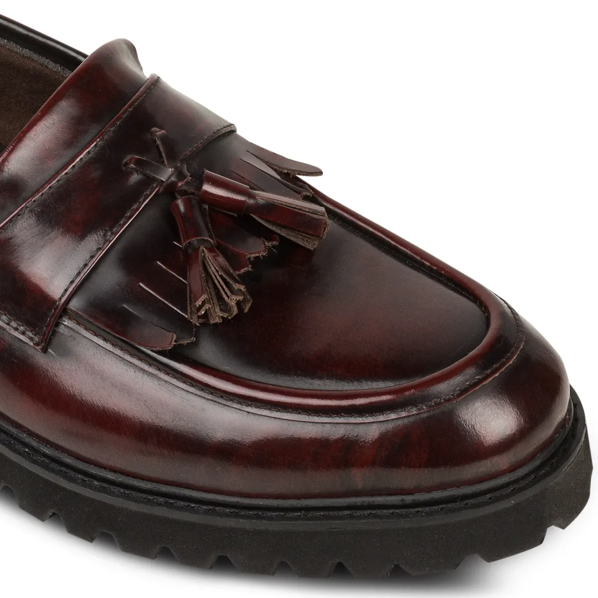 Sam Tassel Maroon (Men)
