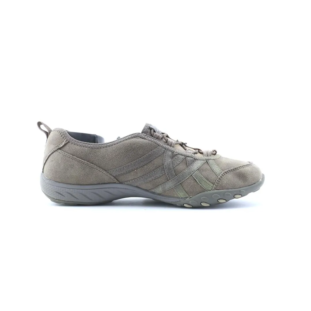 SKECHERS BREATHE-EASY