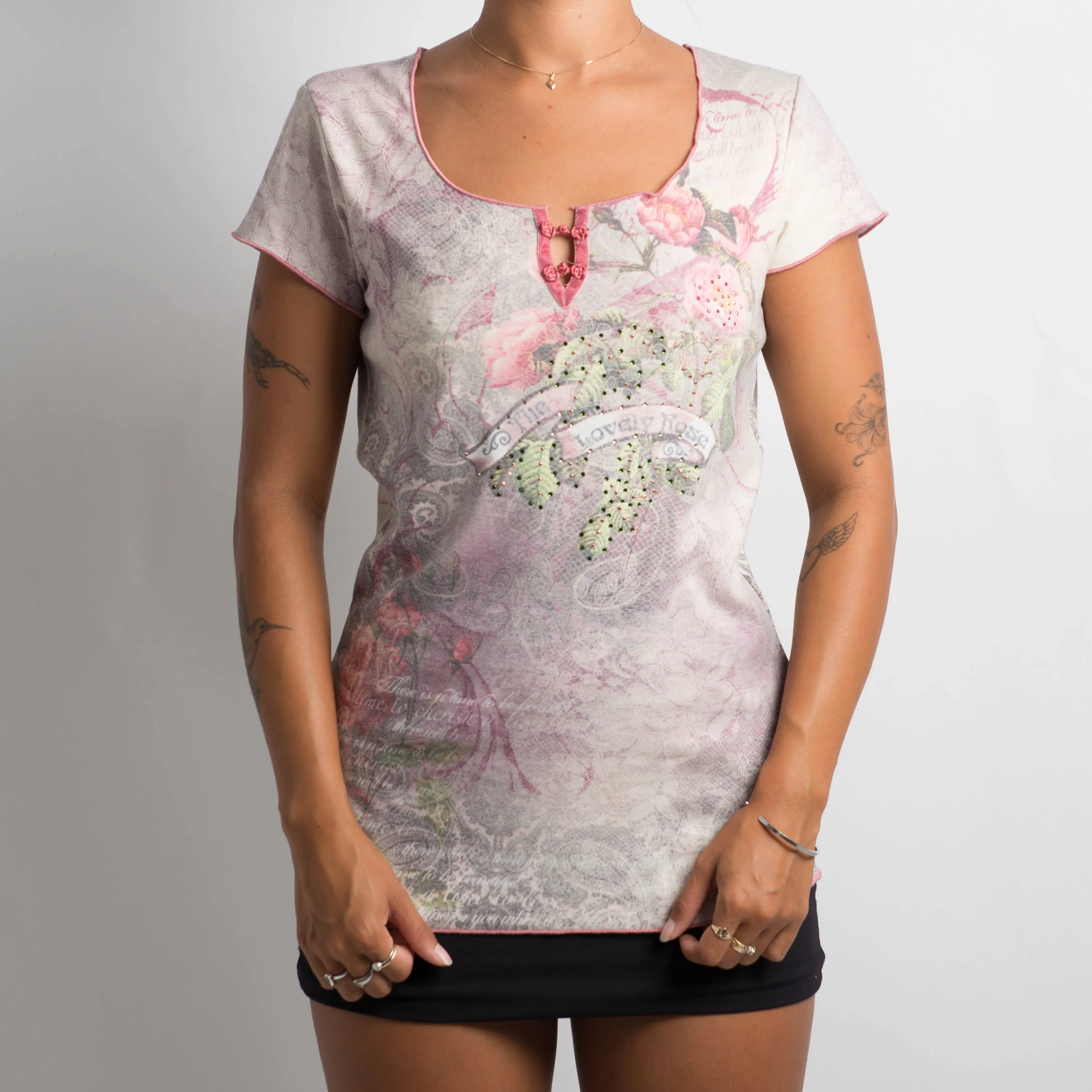SOFT PINK GRAPHIC TOP