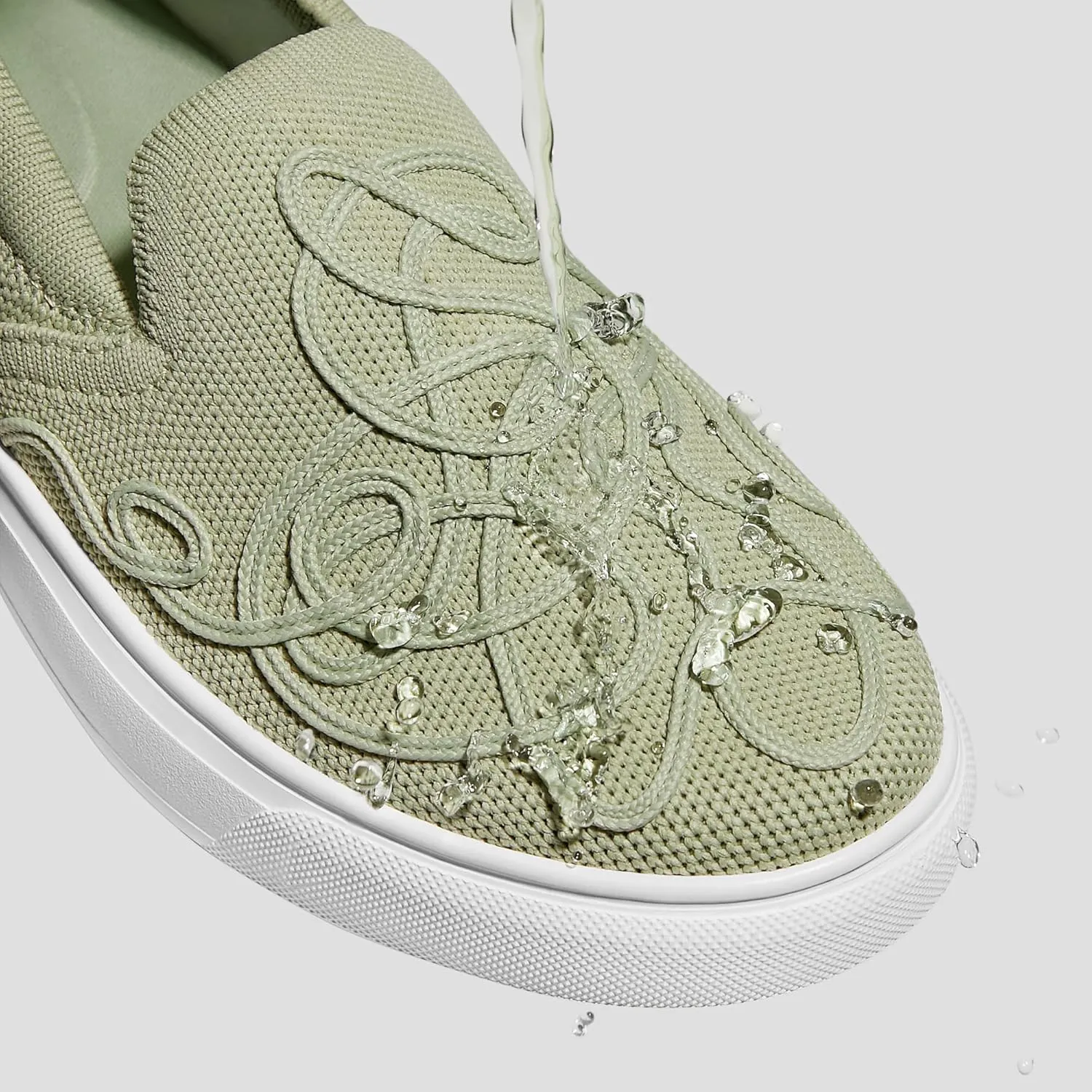 VIVAIA V-Tune Classic Slip-On Easy-to-wear Unisex Sneakers