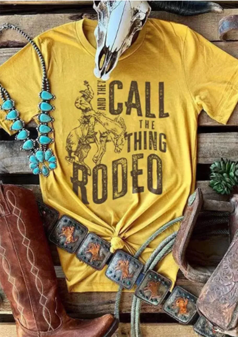 Wild Western Cowboy Steer T-Shirt for Women Vintage Cow Bull Graphic Cowboy Rodeo Shirt Tops Western Retro Shirts