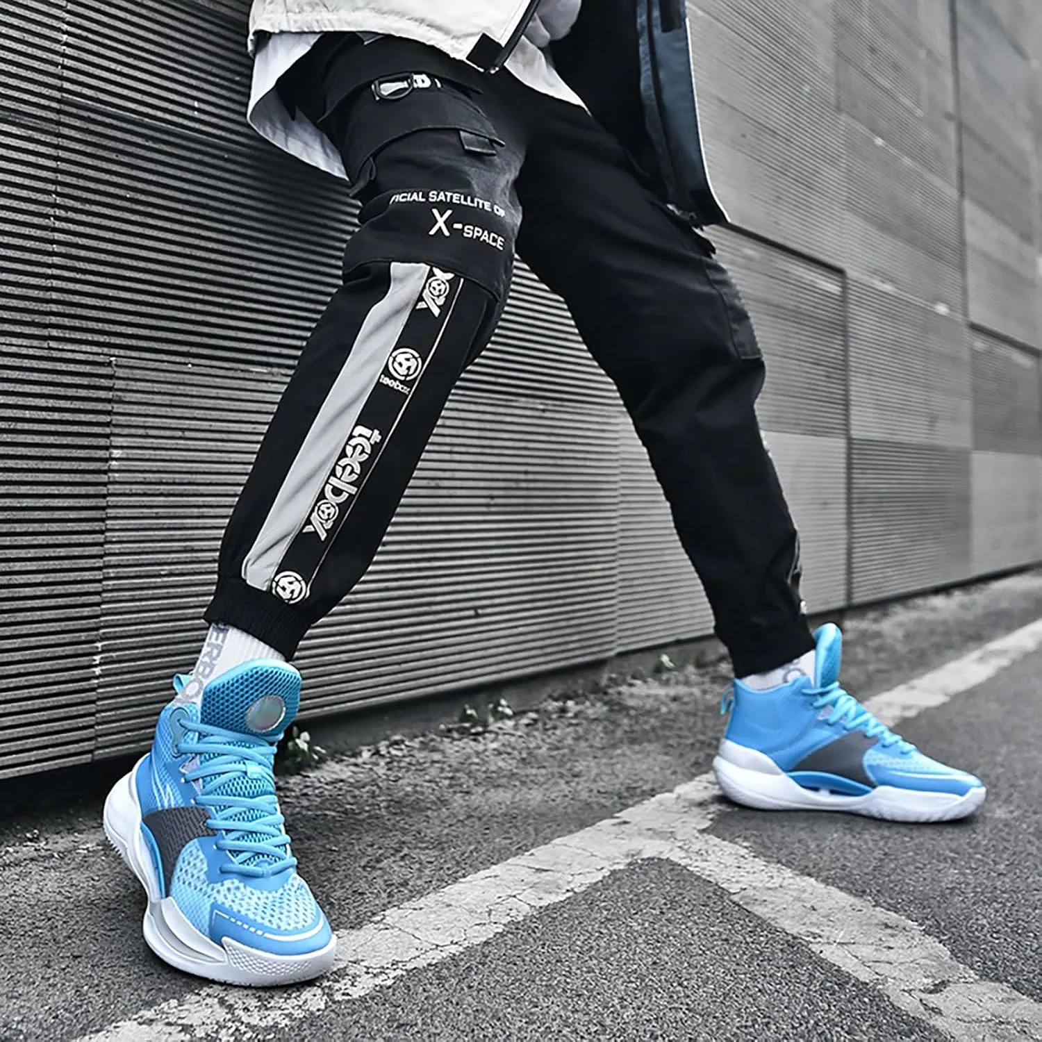 Womens Mens Basketball Shoes Fashion Athletic Sneakers Breathable Leightweight Non Slip High Top Outdoor Sport Shoe