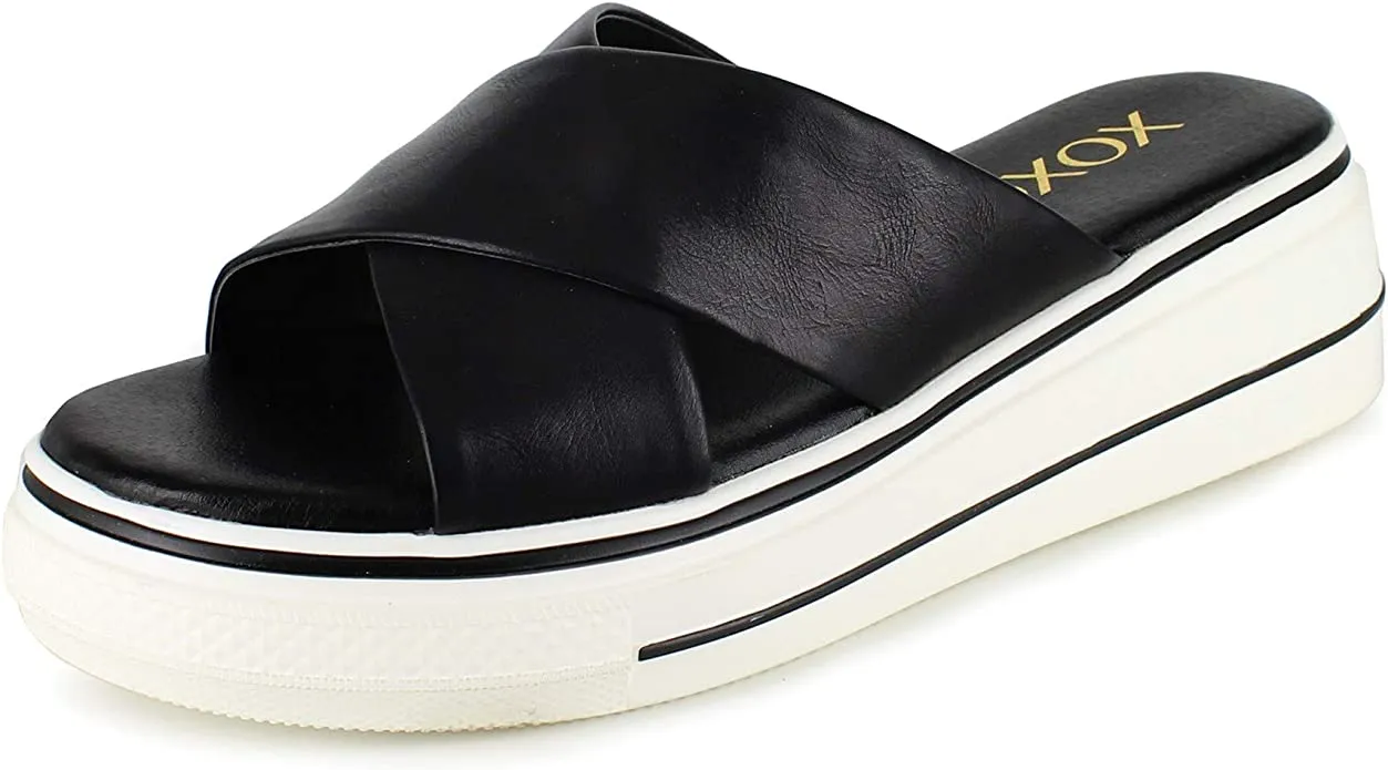 XOXO Women's OLEEN Sandal, Black, 7.5
